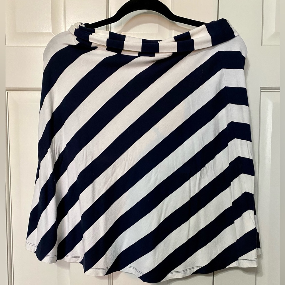 Gap Short Skirt - White & Navy Stripped - EUC - M